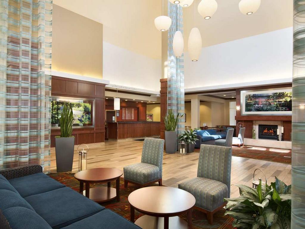 Hilton Garden Inn Chicago O'Hare Airport Des Plaines Exterior photo